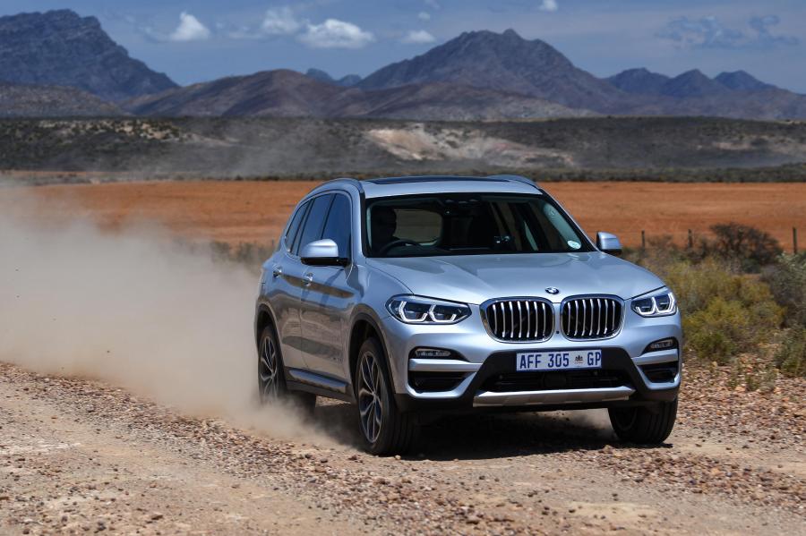  BMW X3 xDrive20d xLine (G01) 2017 года  (ZA) (фото 19 из 27)